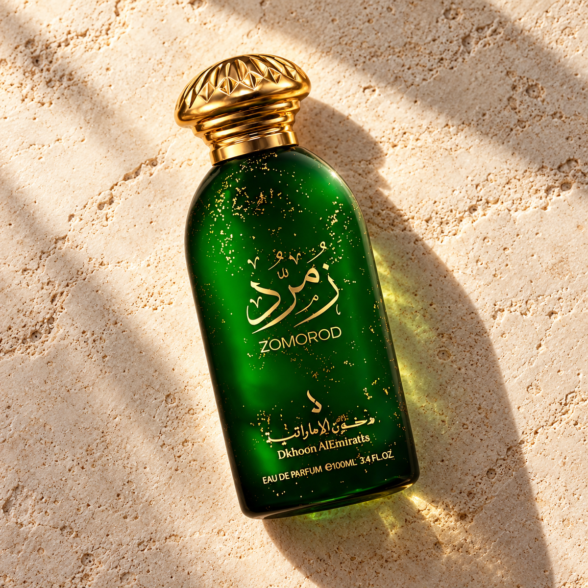 DKHONI Zomorod 100ml Eau de Parfum — overhead bottle composition