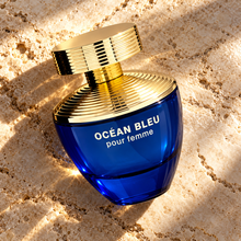 Fragrance World Versus Ocean Bleu Femme Eau de Parfum 100ml overhead bottle composition